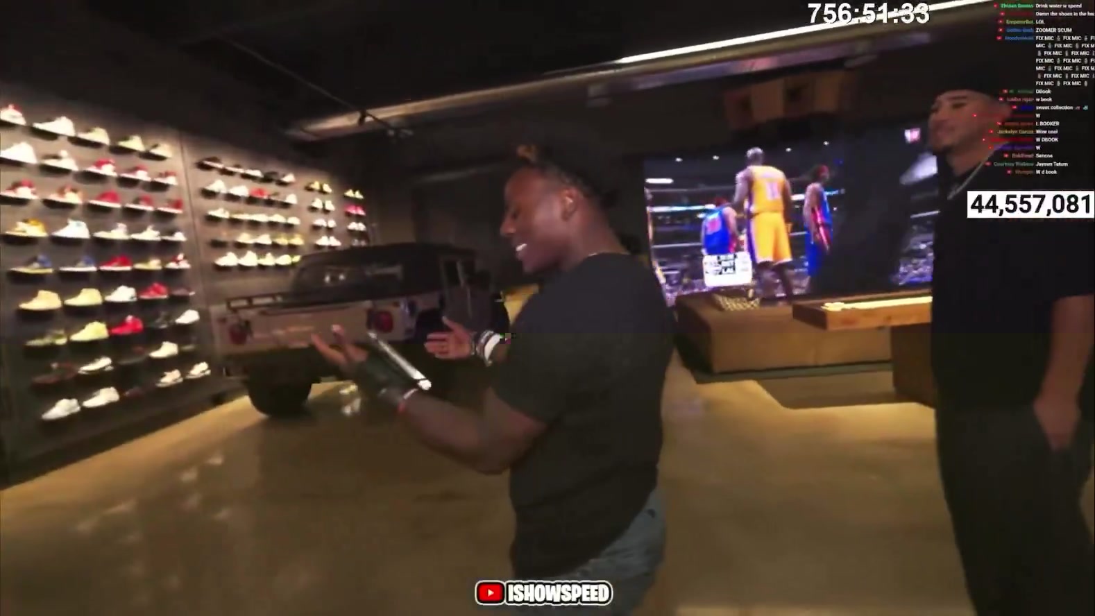 搁家开商场呢布克车库