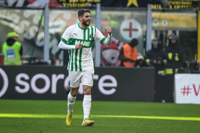 贝拉尔迪丨我曾跟球衣是条纹衫的豪门达成协议